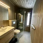 Luxurious Cabin, 5 Bedrooms, Sauna Stunning View * Beitostolen