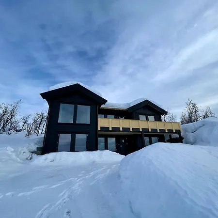 Casa vacanze Luxurious Cabin, 5 Bedrooms, Sauna Stunning View *