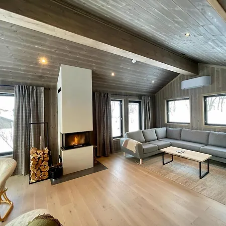 Luxurious Cabin, 5 Bedrooms, Sauna Stunning View * Beitostolen