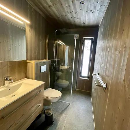 Luxurious Cabin, 5 Bedrooms, Sauna Stunning View * Beitostolen