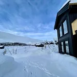 Luxurious Cabin, 5 Bedrooms, Sauna Stunning View * Beitostolen